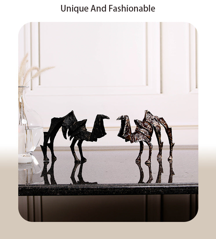 骆驼雕塑 - Luxury Premium Alloy Home Decor & Artistic Piece