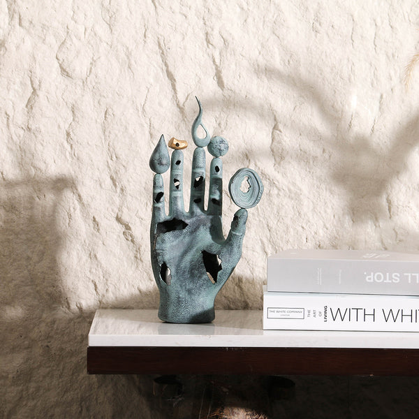 Finger Sculpture