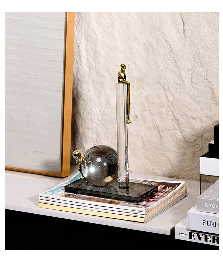 水晶合金雕像水晶柱家居装饰雕塑 - Luxury Premium Alloy Home Decor & Artistic Piece