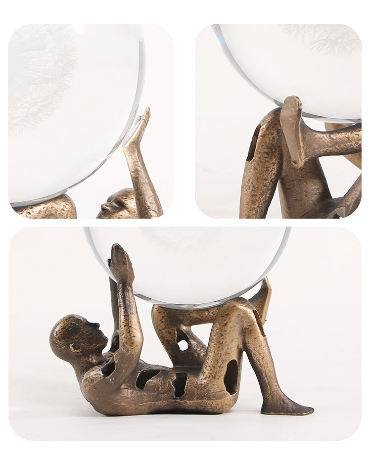 水晶球人物雕塑家居装饰 - Luxury Premium Alloy & Home Decor & Artistic Piece
