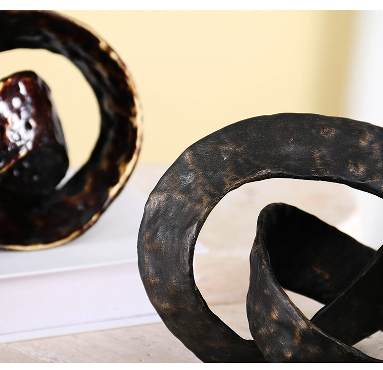环联雕塑 - Luxury Premium Alloy Home Decor & Artistic Piece