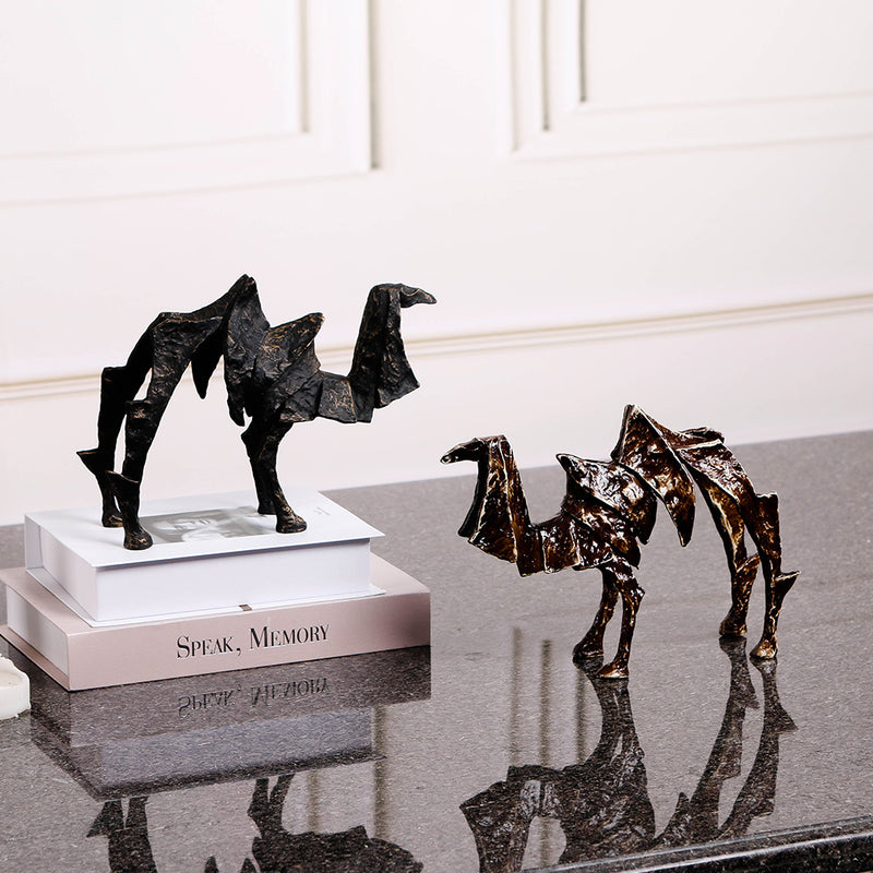 骆驼雕塑 - Luxury Premium Alloy Home Decor & Artistic Piece - 1