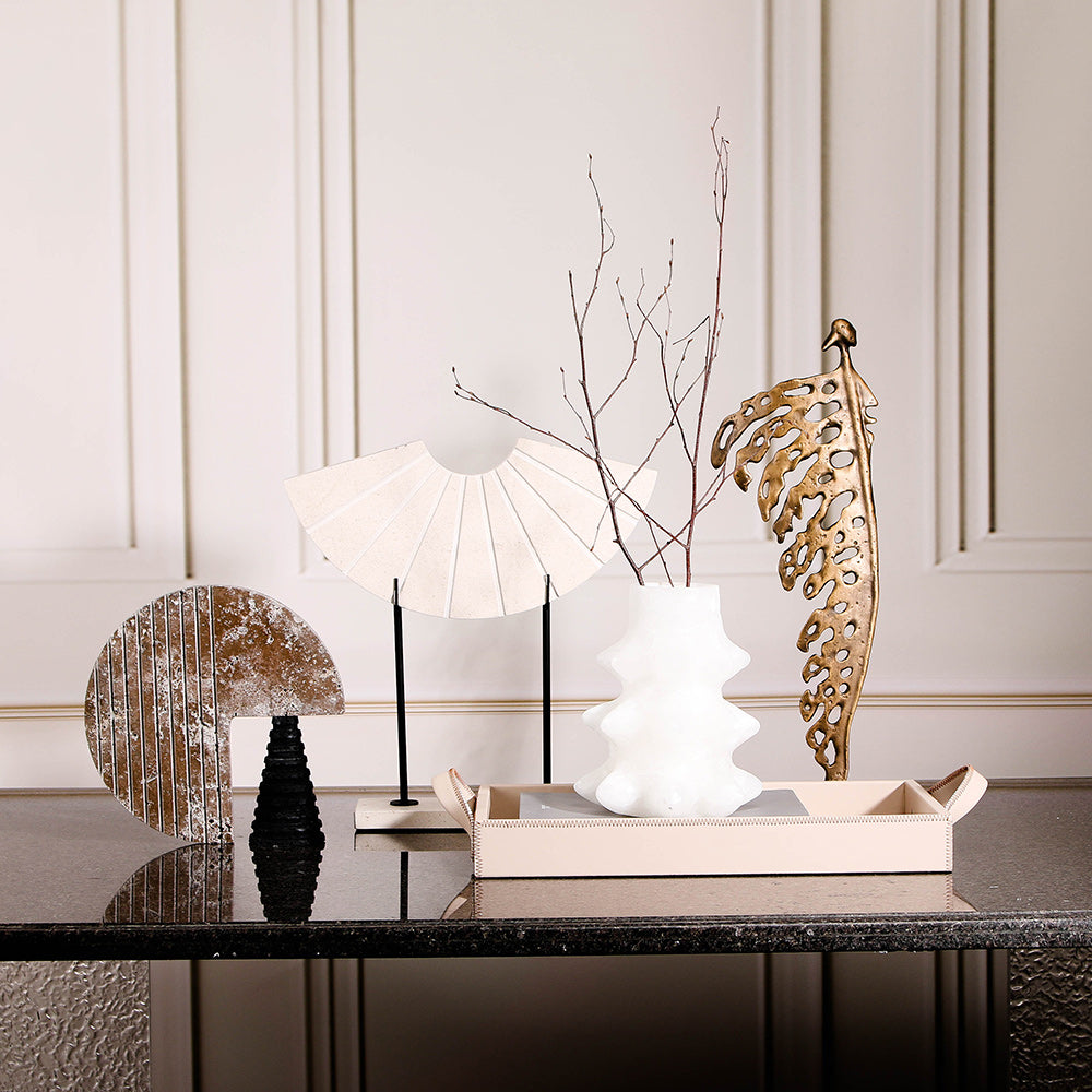 树叶雕塑 - Luxury Alloy & Marble Home Decor & Artistic Piece