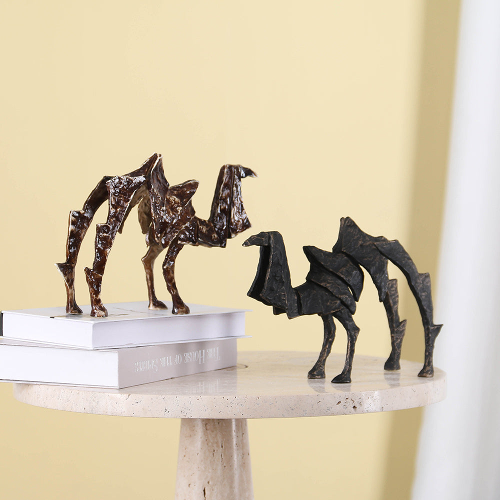 骆驼雕塑 - Luxury Premium Alloy Home Decor & Artistic Piece