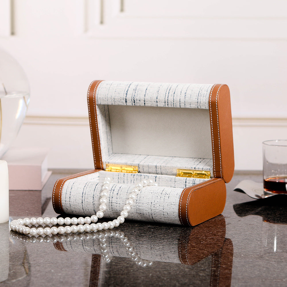 Leather、MDF Home Decor - Designer Artisan Edition