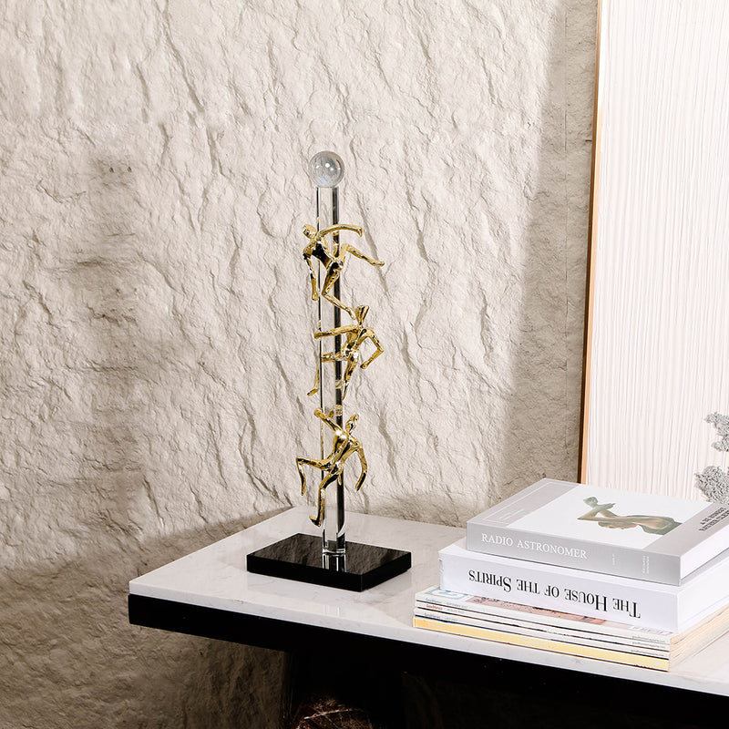 金色登山者雕塑 - Luxury Premium Alloy & Home Decor & Artistic Piece - 3