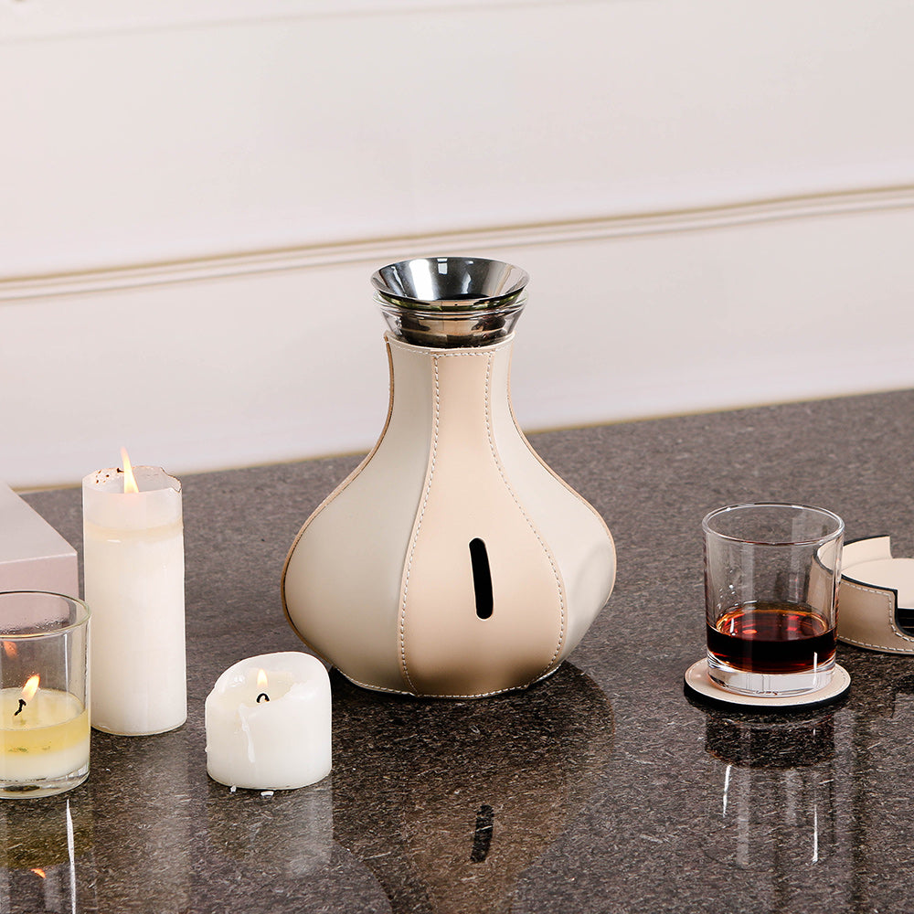 冷水壶 - Luxury GlassS/s/PuLeather Home Decor & Artistic Piece