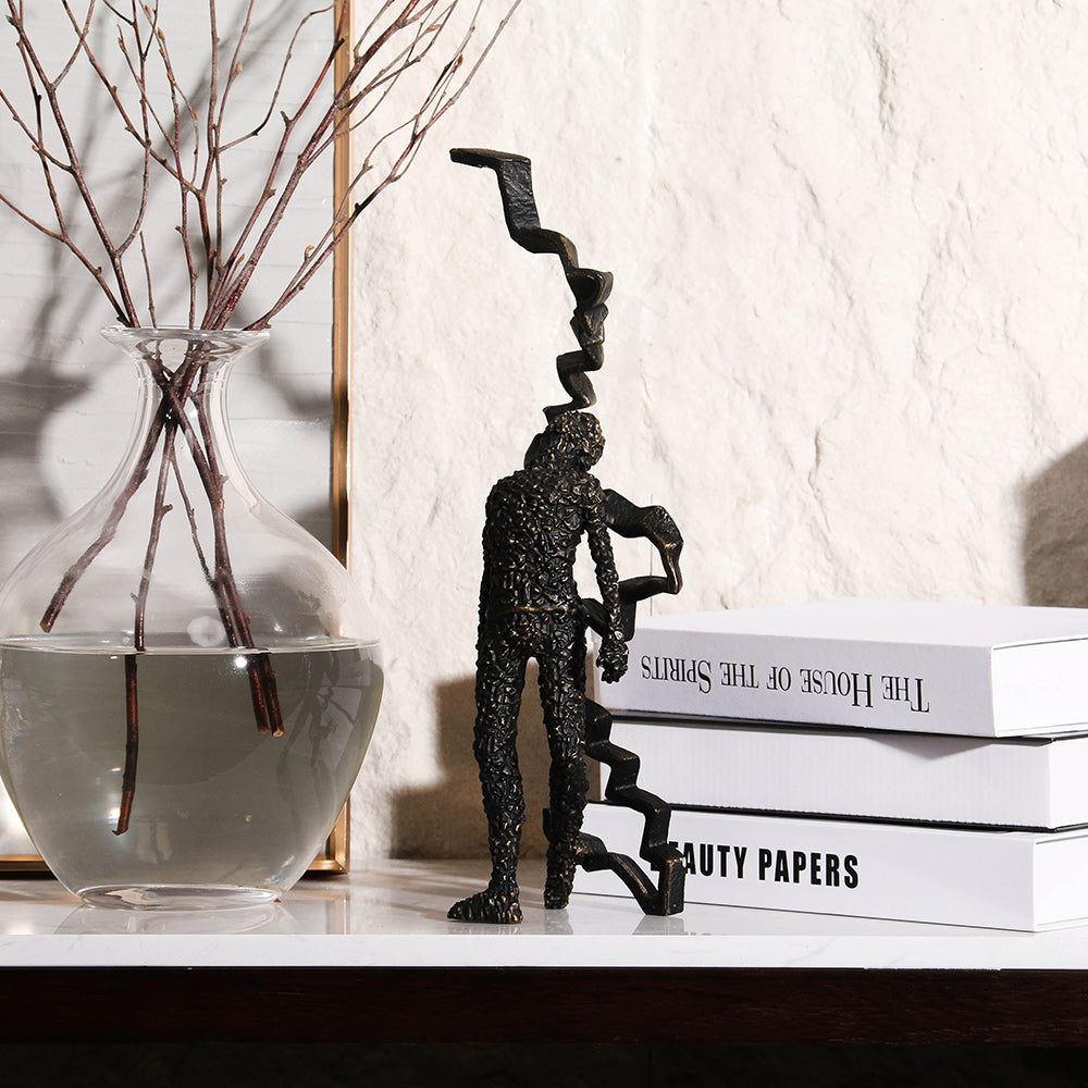 未来的人 - Luxury Premium Alloy Home Decor & Artistic Piece